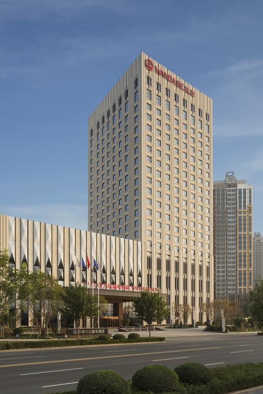 Wanda Realm Chifeng Hotel Exteriör bild