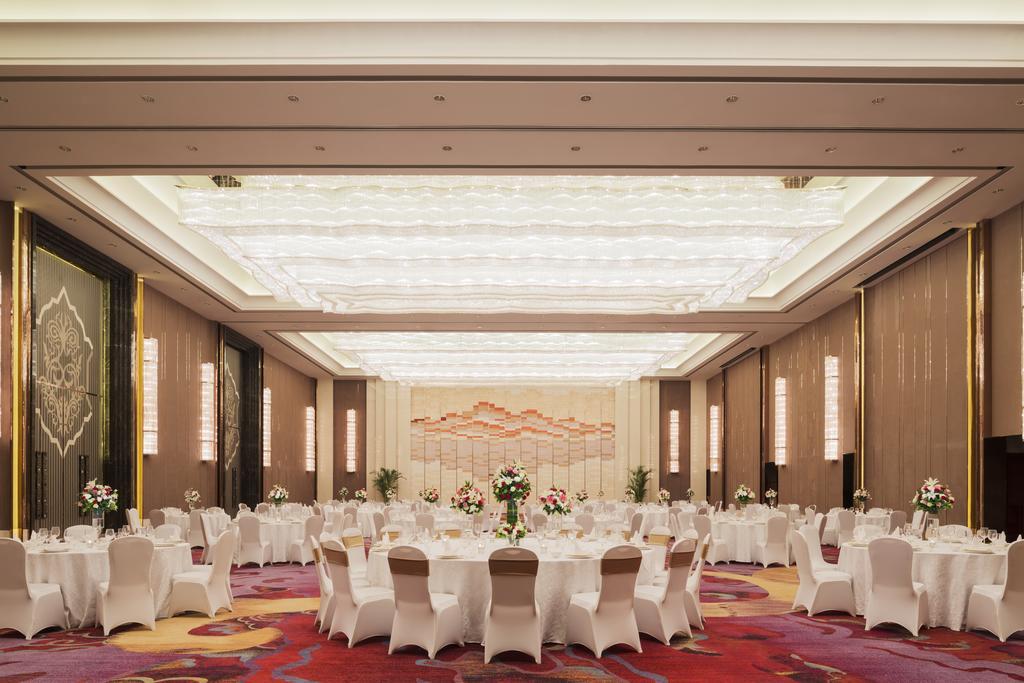 Wanda Realm Chifeng Hotel Exteriör bild